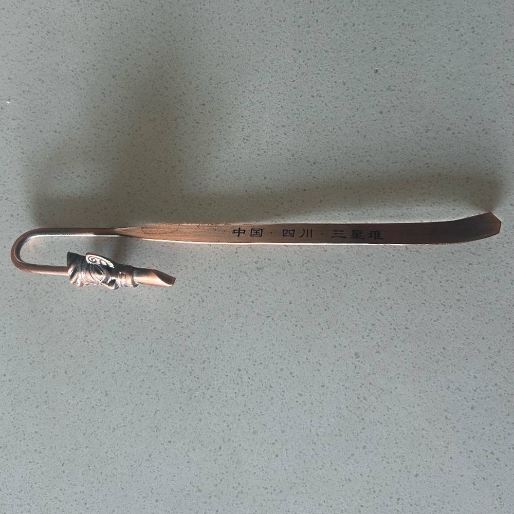 Chinese Mask Metal Ruyi Bookmark - Picture 3 of 6